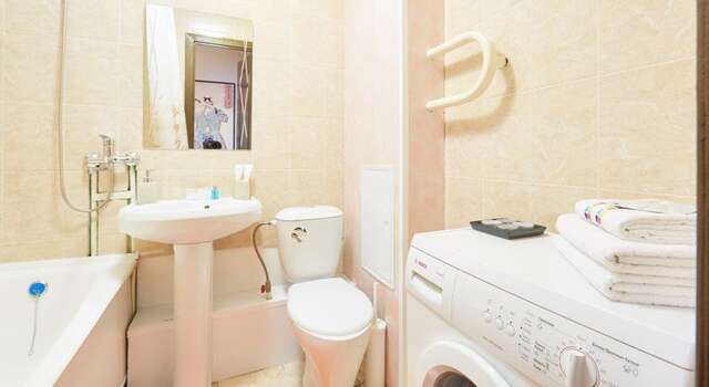 Гостиница 7 Dnei Na Lebedeva 40 Apartments Томск-47